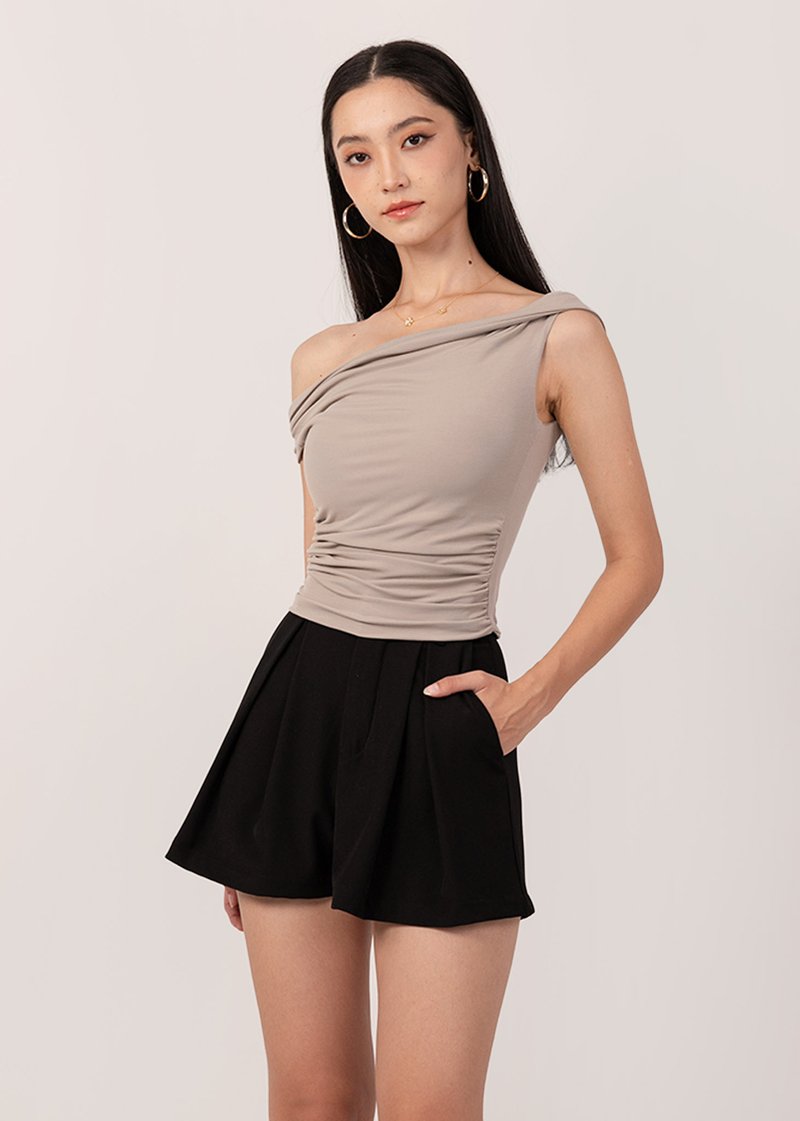 Stellar Twisted Top in Taupe (RESTOCK)