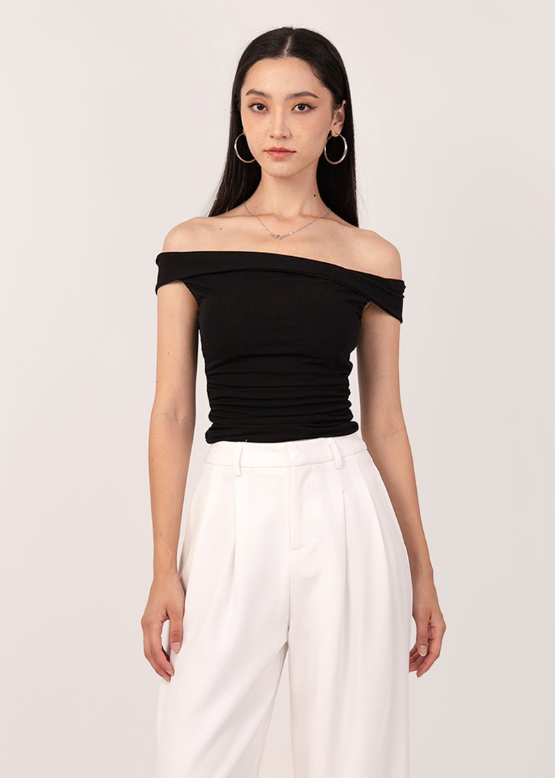 Stellar Twisted Top in Black (RESTOCK)
