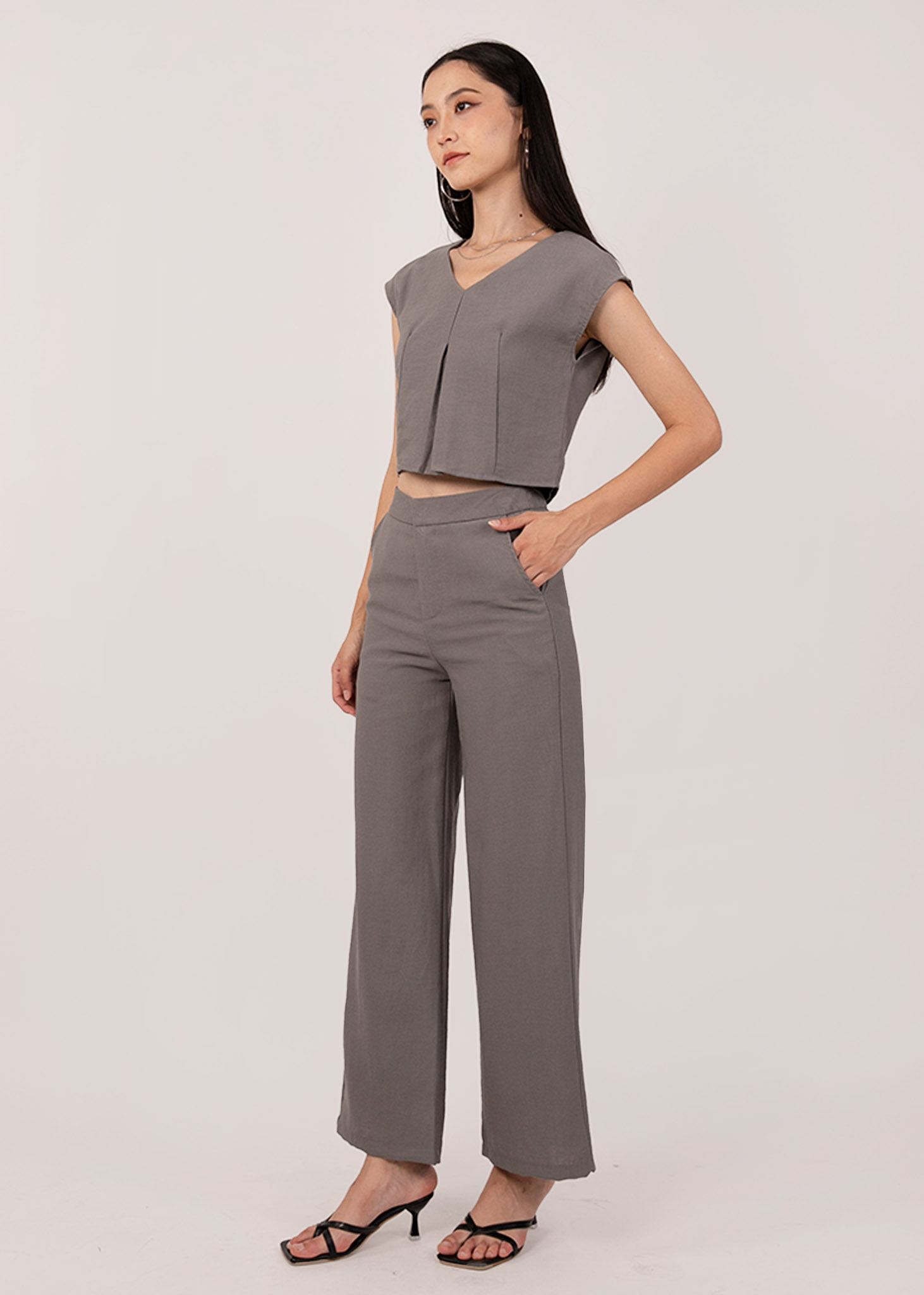 Workday Linen Pants in Grey