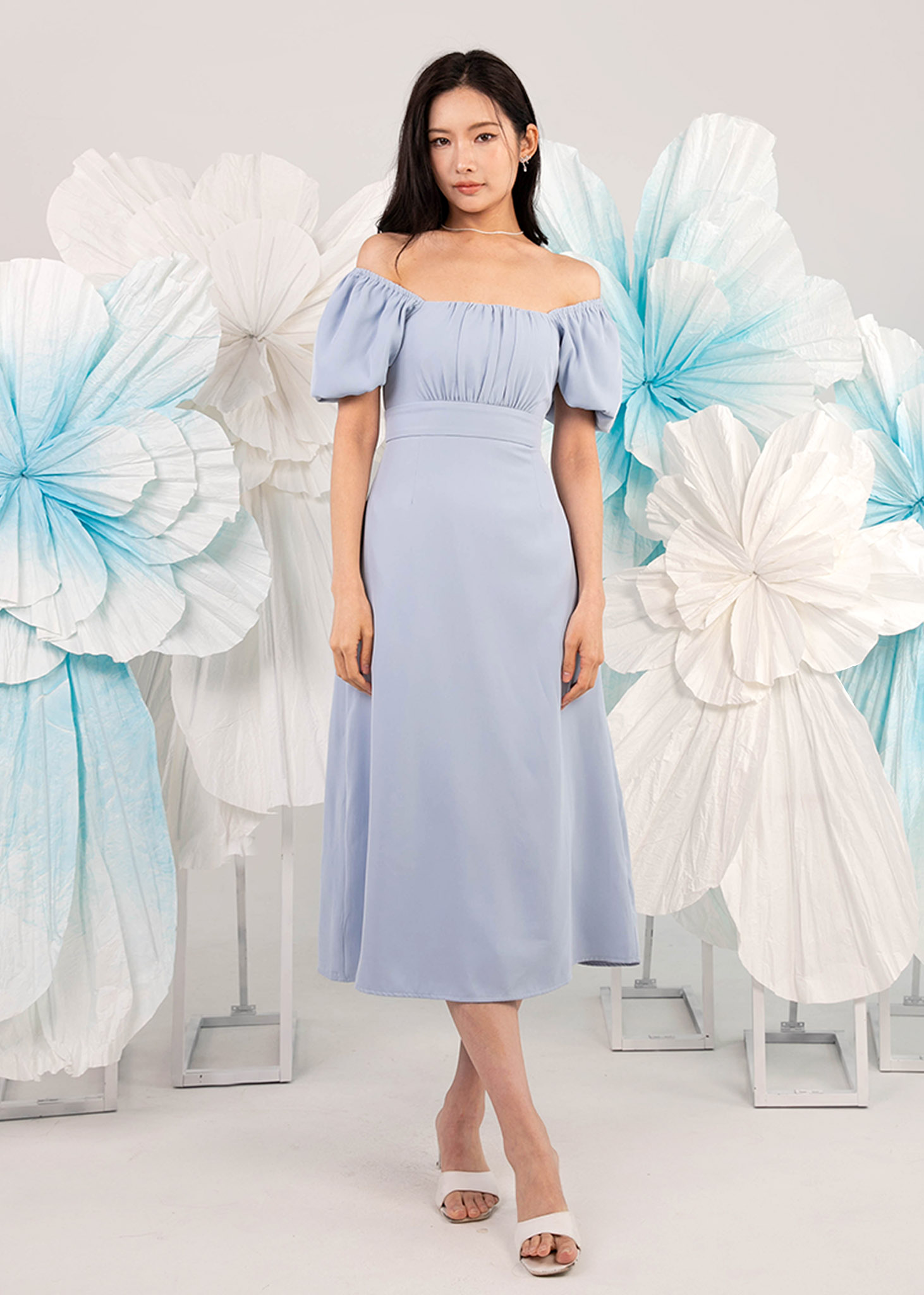 Camellia Puffy Sleeve Midi Dress in Blue