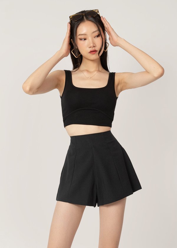 Over The Border Linen Flare Shorts in Black