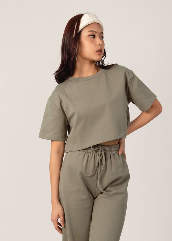 Relaxed Fit Boxy Top in Olive