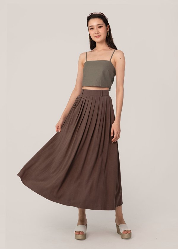 Lia Pleated Maxi Skirt in Dark Brown