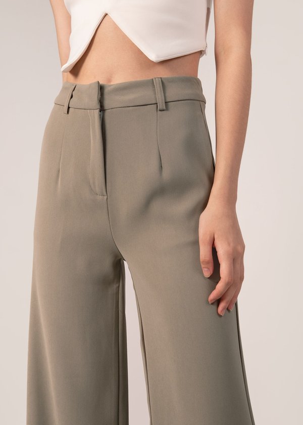 City Girl Straight Cut Pants In Heather Sage