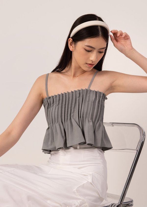 Love Poem Pleated Top In Ash Gray