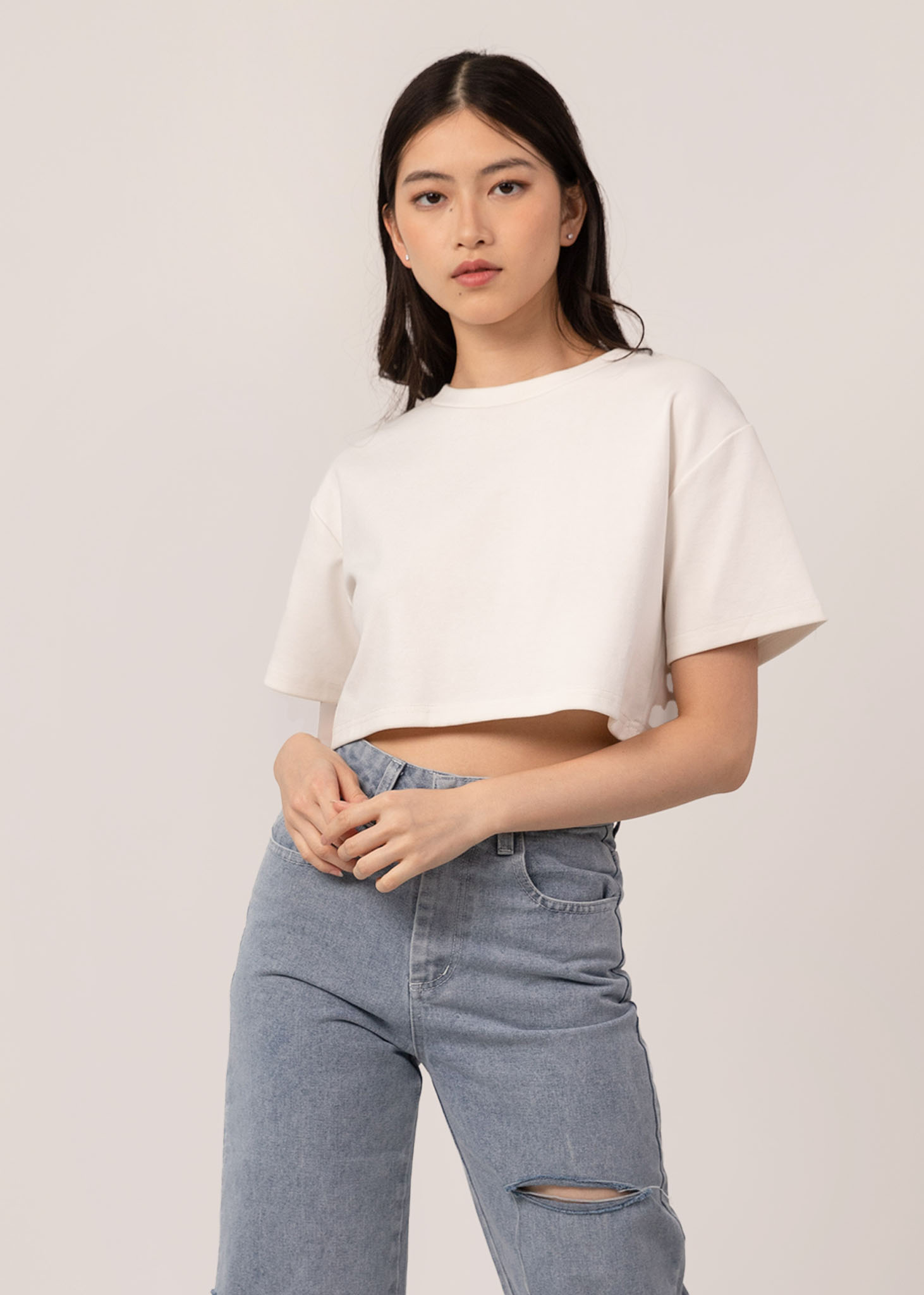 Relaxed Fit Boxy Top in White | 6STYLE