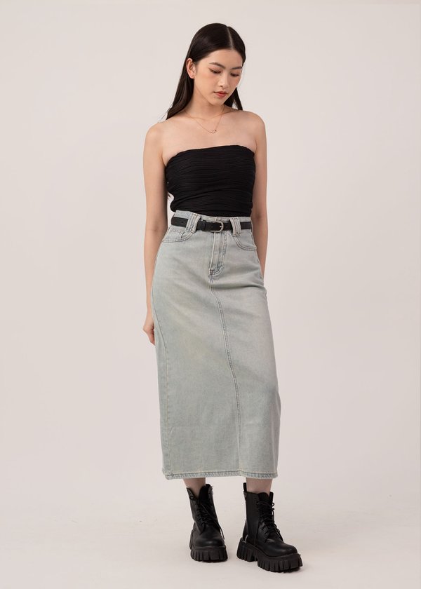 Perfection Denim Midi Skirt in Light-Wash 