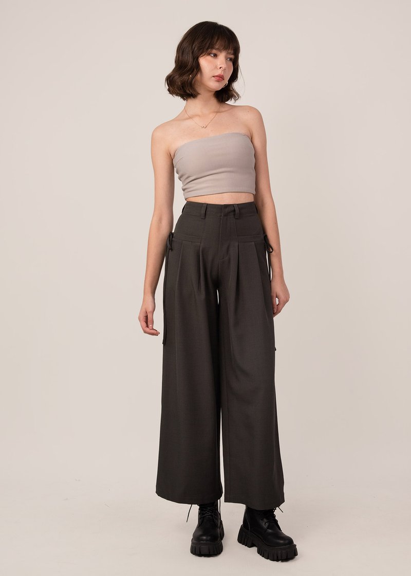 Wear with Style Wide Legged Pants in Forest Black | 6STYLE