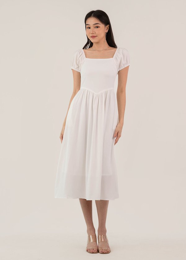 Queen of Hearts Puffy Dress in White
