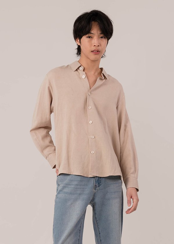 (MEN'S - PETITE) Crisp Linen Collar Shirt in Sand (Petite Length)