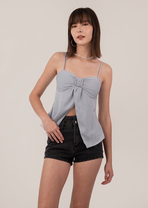 Knot-So-Ordinary Bow Top in Periwinkle