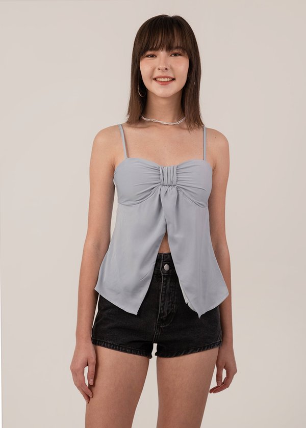 Knot-So-Ordinary Bow Top in Periwinkle