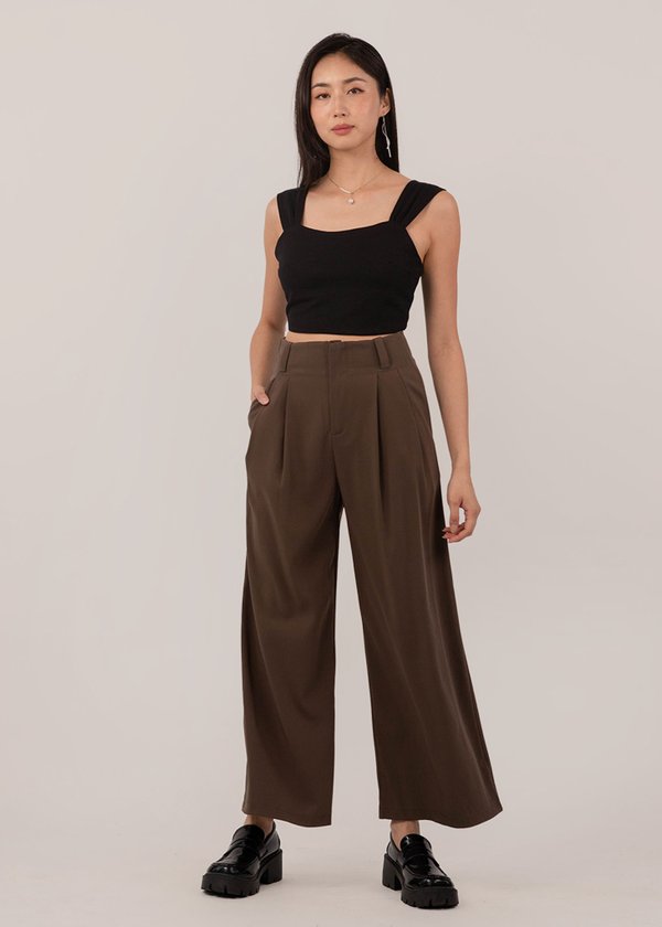 Level Up High-Waisted Pants in Brown