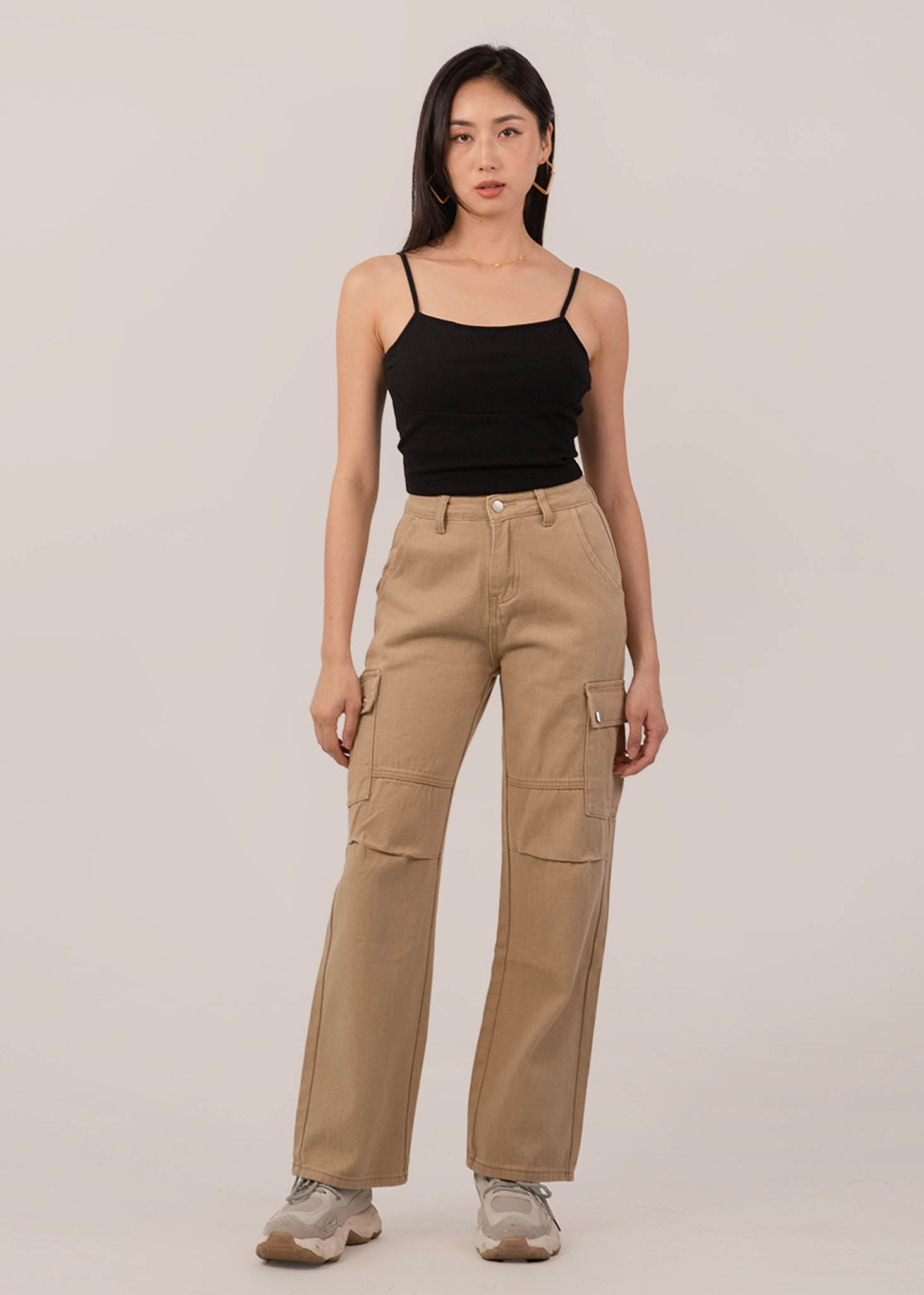 Adventure Ready Cargo Pants in Khaki | 6STYLE