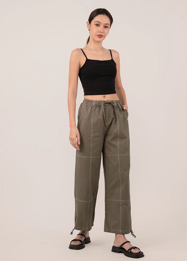 Trendy Wide Legged Contrast Pants in Olive