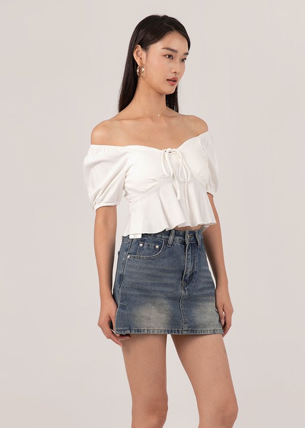 Bubble Pop Puffy Sleeve Top in White