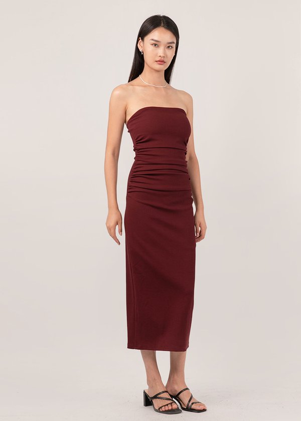 Romantic Affair Ruched Dress in Burgundy Red