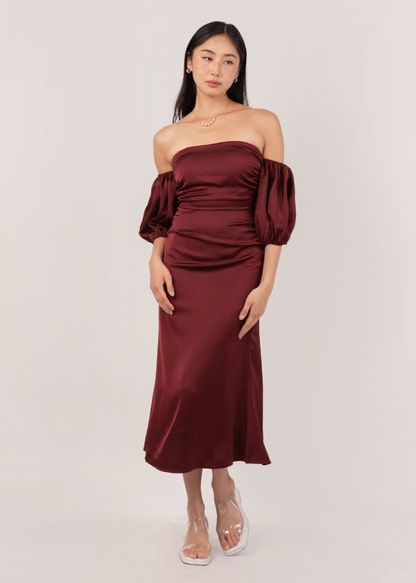 Satin Dream Detachable Puffy Sleeves Midi Dress in Wine Red