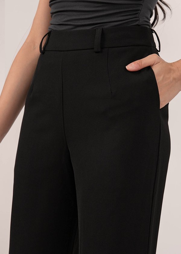 Refined Straight Cut Pants in Black