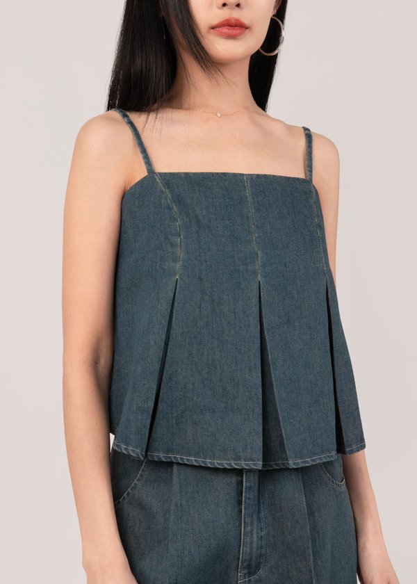 Chambray Pleated Denim Top in Coal Wash