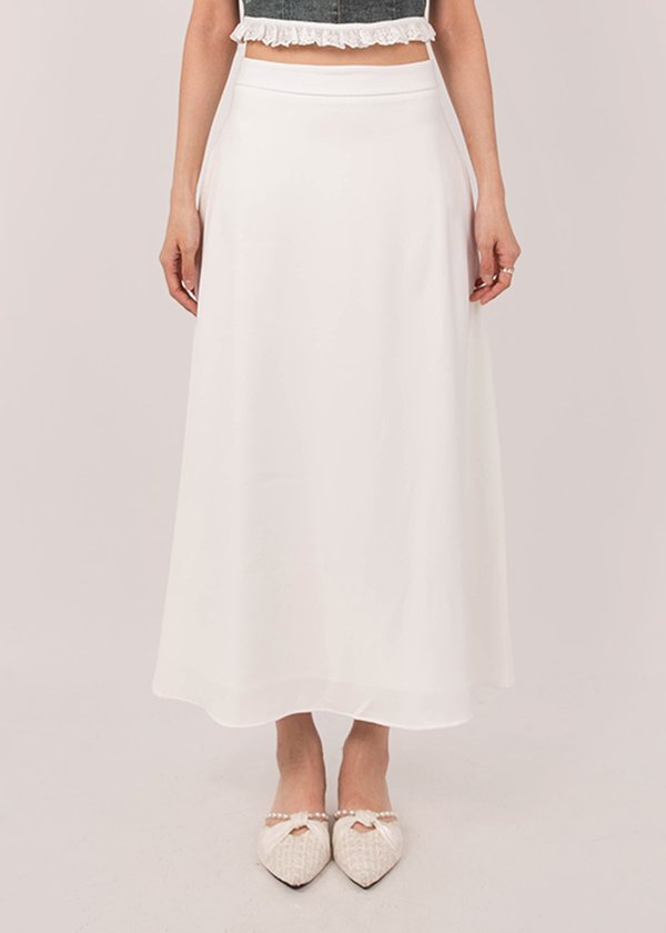 Swaying Midi Skirt in White