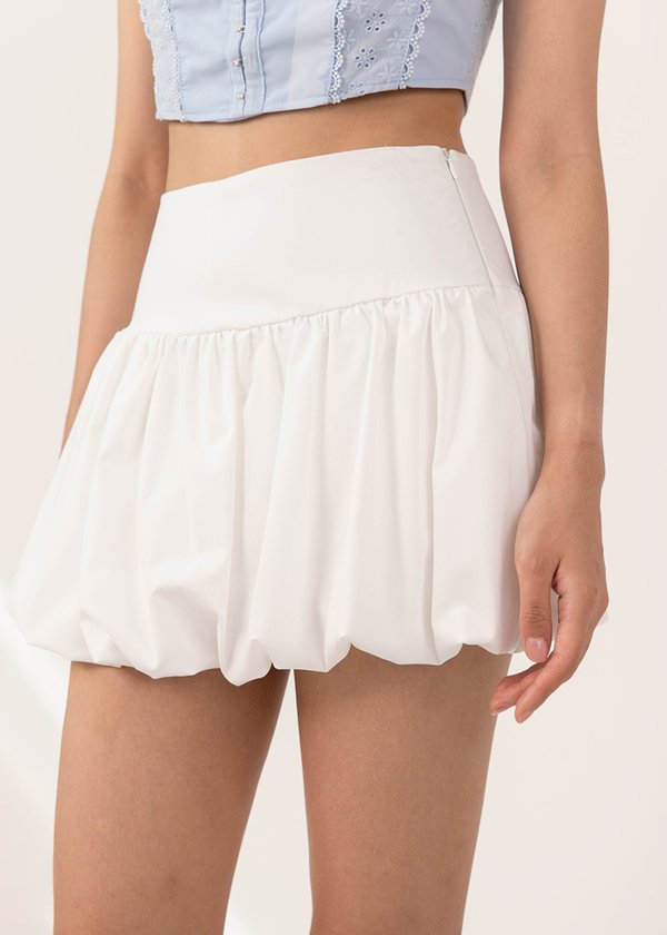 Bouncy Bubble Skorts in White