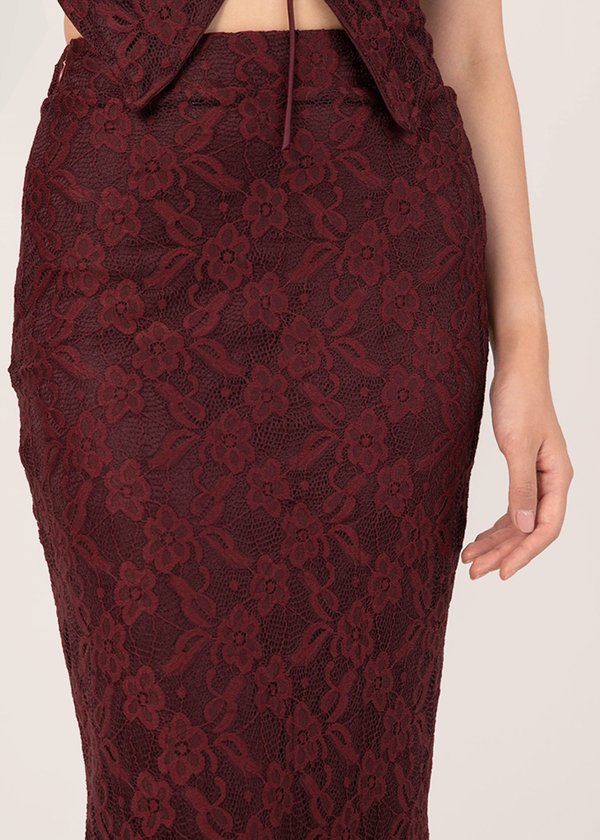 Ophelia Lace Co-Ord Midi Skirt in Burgundy