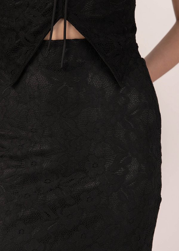 Ophelia Lace Co-Ord Midi Skirt in Black