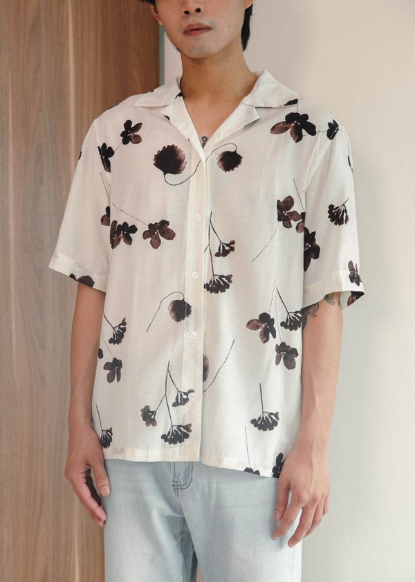 (MEN) Palm Horizon Printed Floral Tee in Shadow Grey Florals