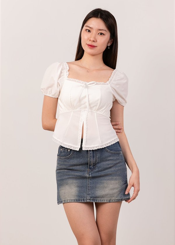 Moonbeam Puffy Sleeve Top in White