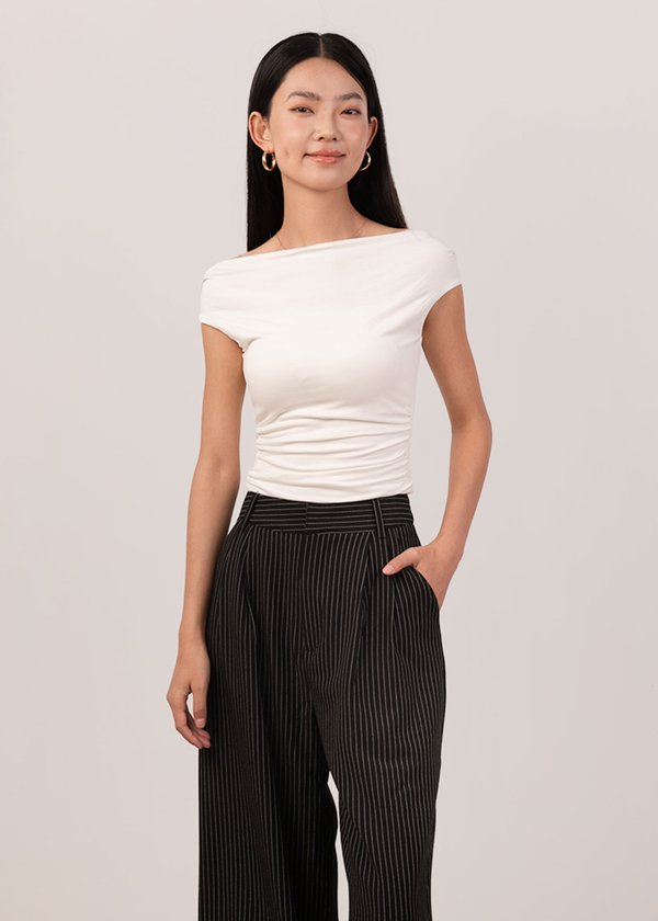 Stellar Twisted Knot Top in White