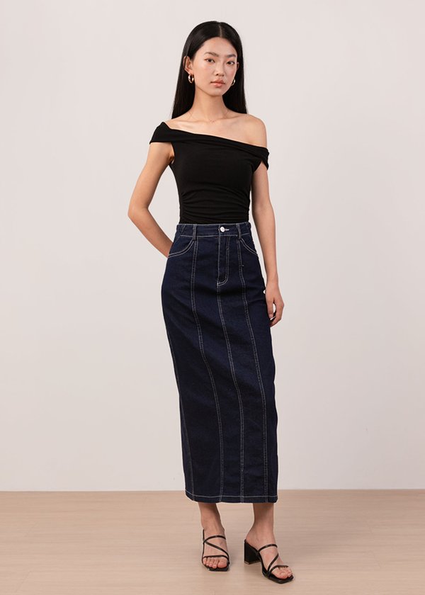 Stonewash Denim Skirt in Navy