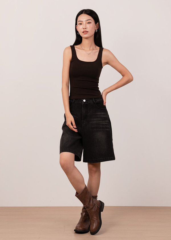 Snatch Babe Tank Top in Espresso Brown