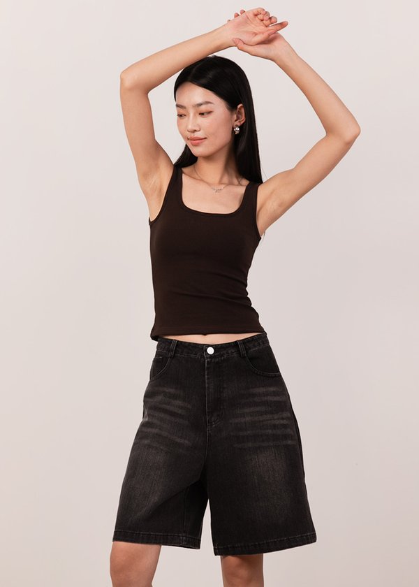 Snatch Babe Tank Top in Espresso Brown