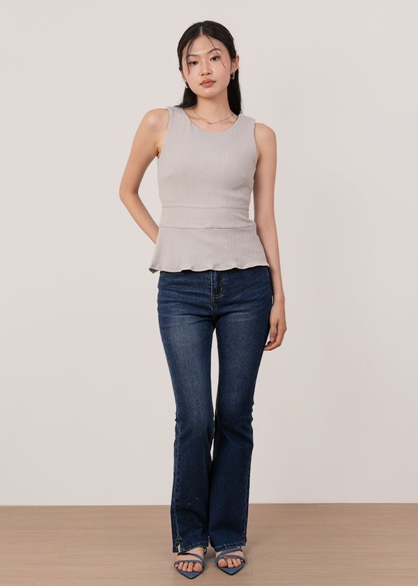 Kora Ribbed Reversible Top in Light Grey