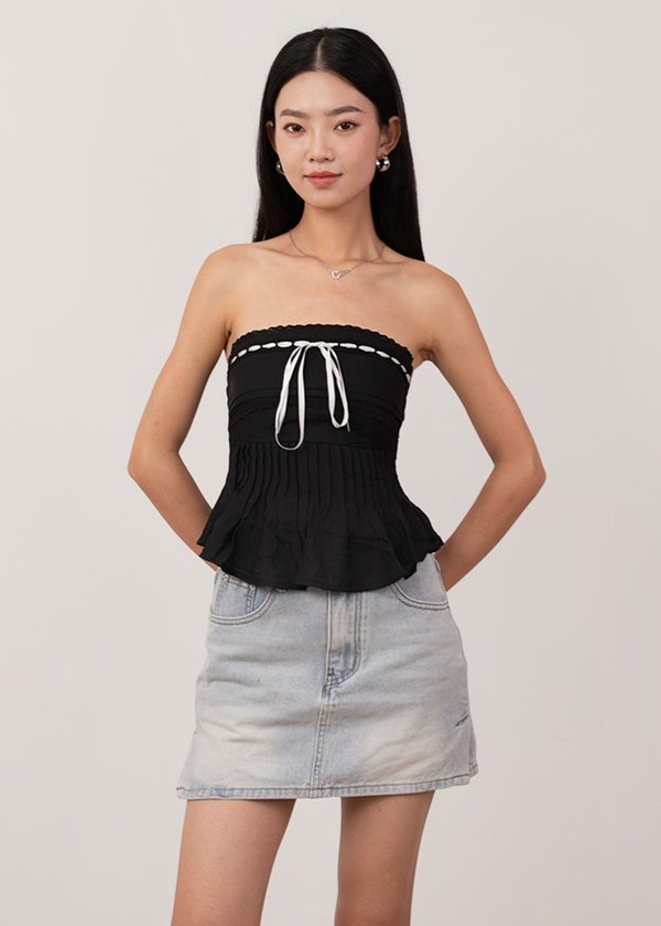 Sugarplum Lace Top in Black
