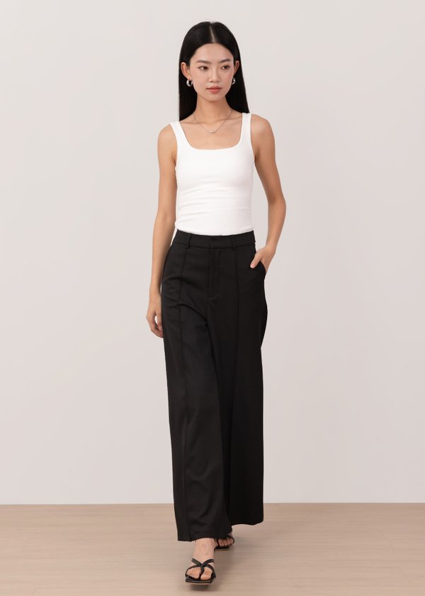 Hustler Highwaisted Panel Pants in Black