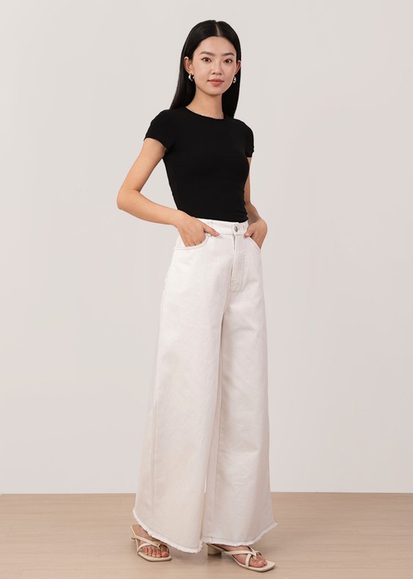 Gravity Straight Cut Jeans V2 in Off White