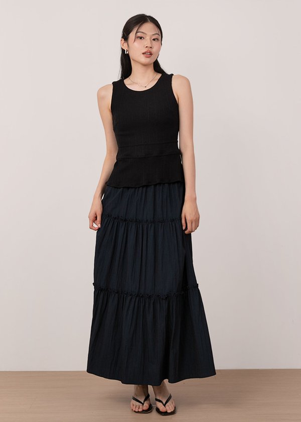 Kora Ribbed Reversible Top in Black