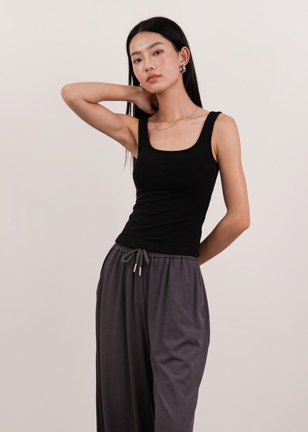 Snatch Babe Tank Top in Black