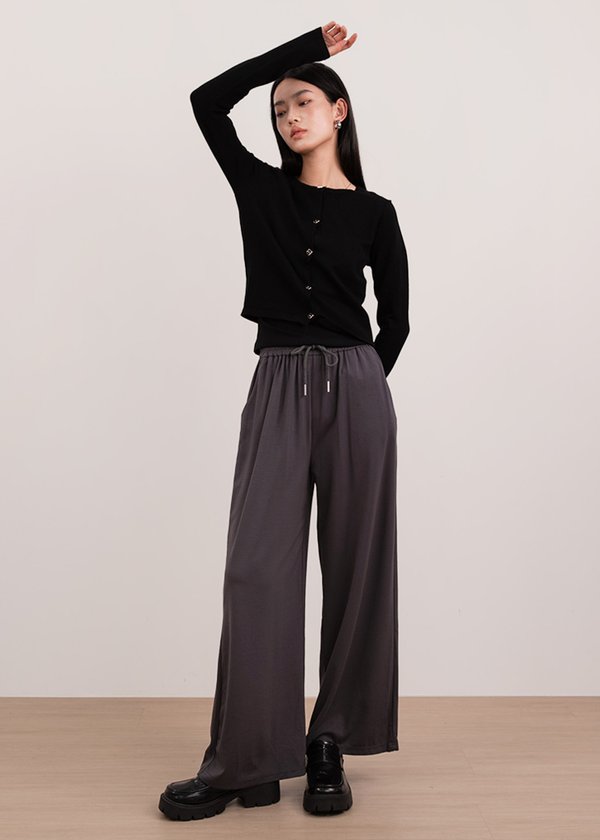 Soft Clover Knit Cardigan in Black