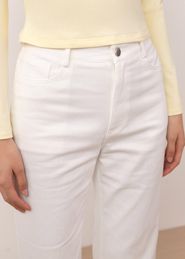 Retroease Mom Jeans in White