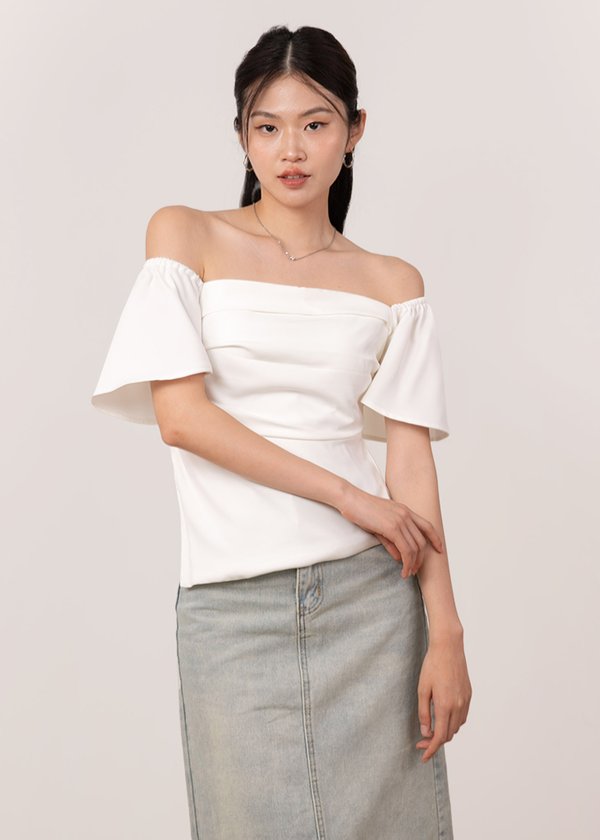 Swaying Flutter Sleeves Top in White