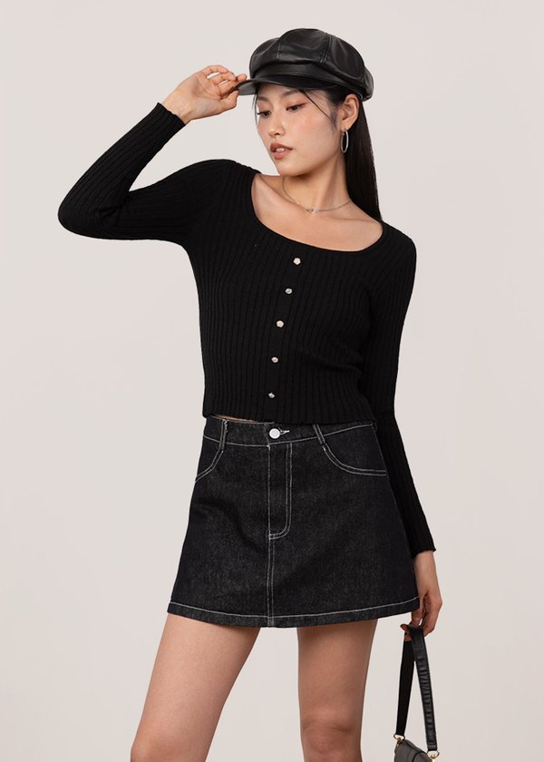 Moonpearl Ribbed Long Sleeve Top in Black