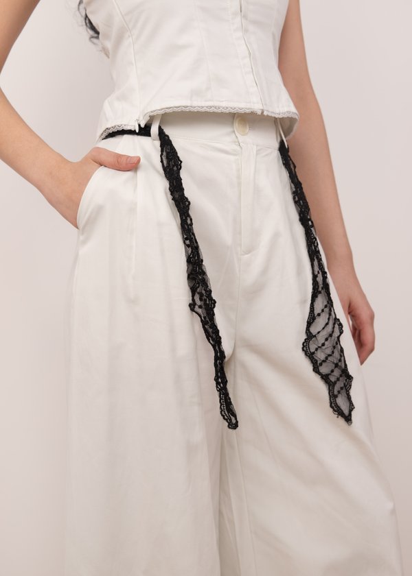 Kara Highwaisted Pants With Lace Belt in White