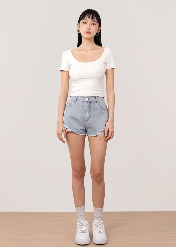 (WHS EXCLUSIVE) The 2 Way Padded Baby Tee in White *US*