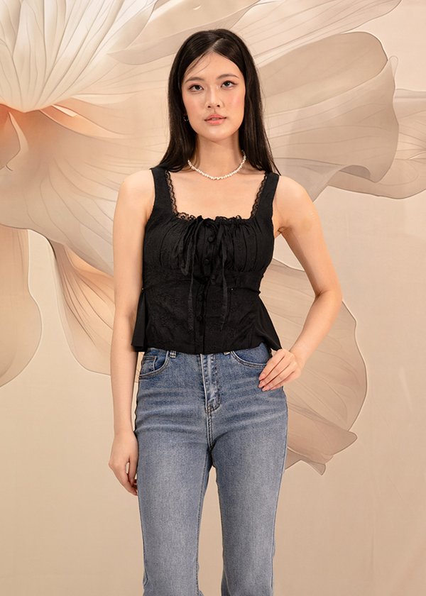 Daisy Bloom Floral Top in Black