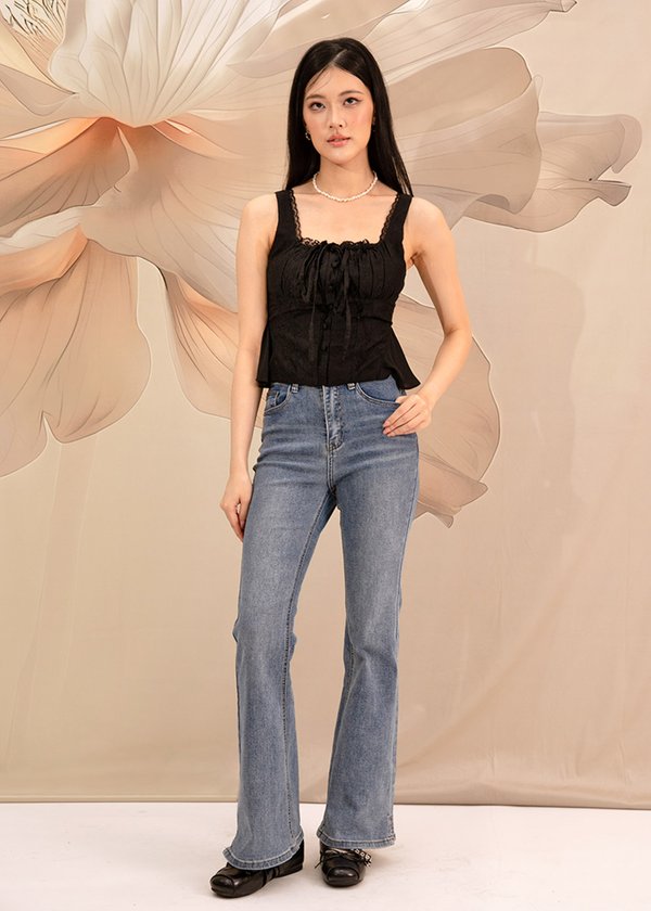 Daisy Bloom Floral Top in Black