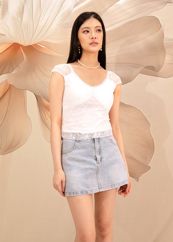Clio Lace Capped Sleeve Top in White