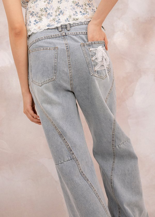Kansis Lace Straight Cut Jeans in Light Wash